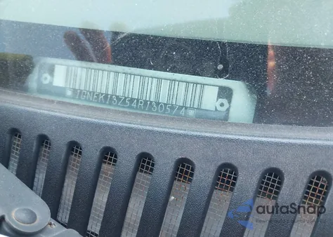 2004 Chevrolet Tahoe K1500 из США, поврежденный, VIN 1GNEK13Z54R130574